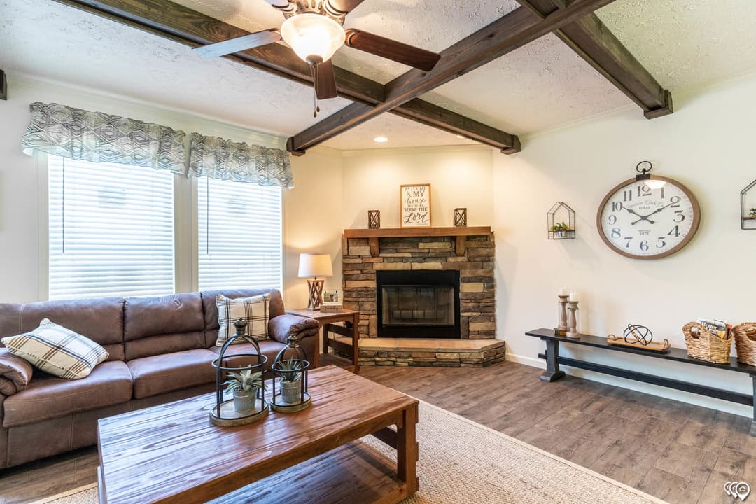 Aimon interior home features