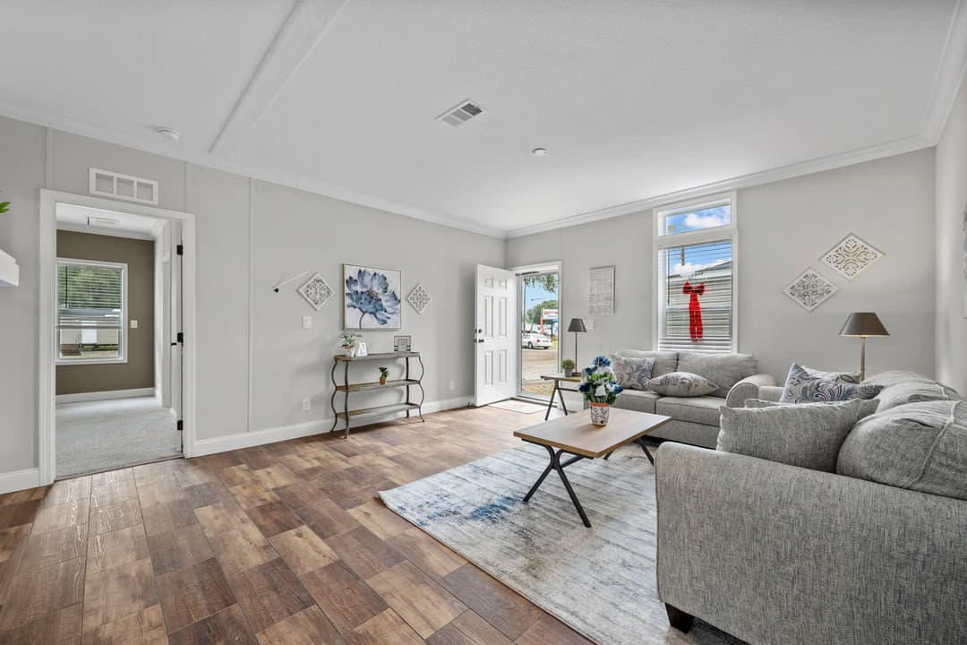 Manning interior home features