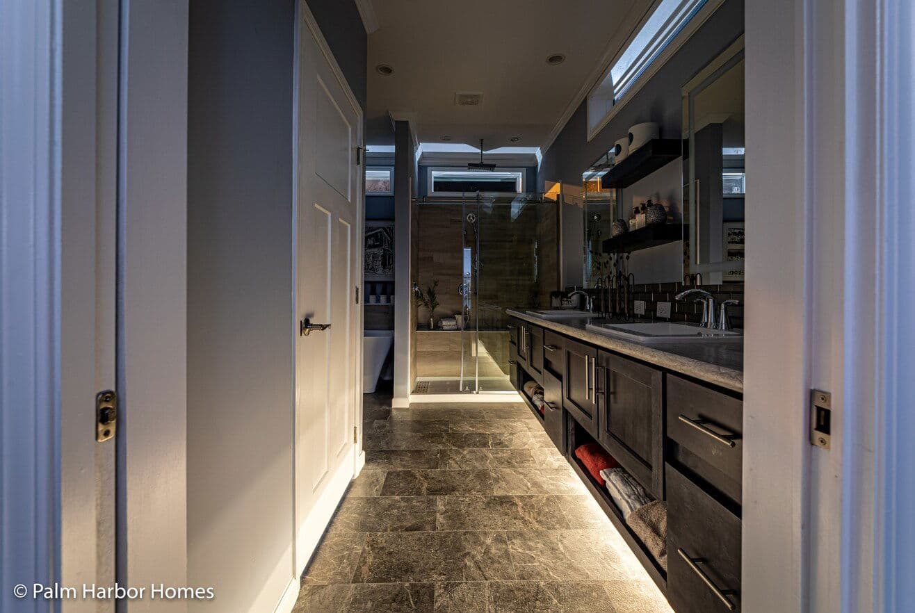 Malibu 30603b bathroom home features