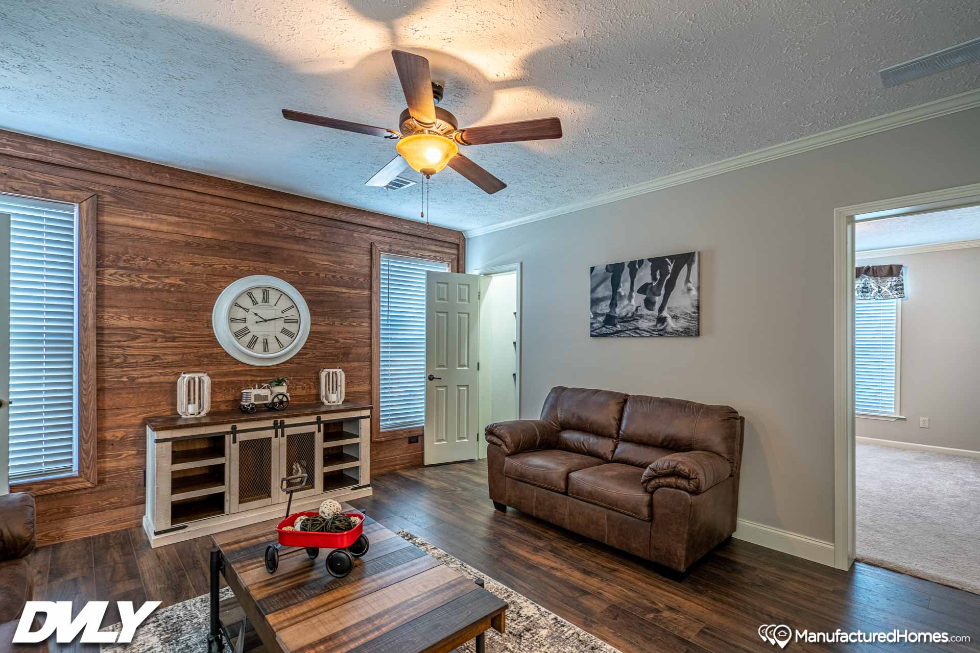 The anais interior home features