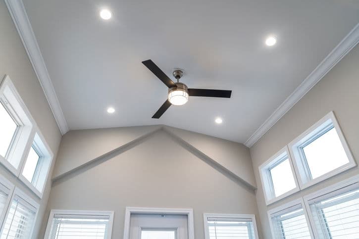 The avalon | 11341a | ansi interior home features